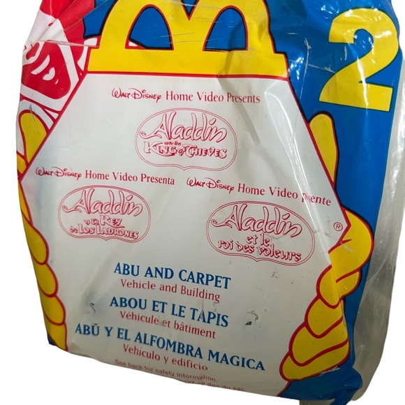 Lot of Disney McDonalds Toys - Picture 13 of 13